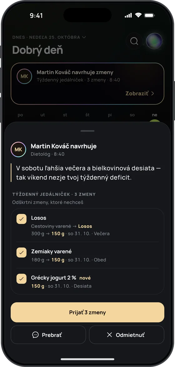 Návrh dietológa Martina Kováča: tri zmeny v sobotňajšom jedálničku – losos, menej zemiakov a grécky jogurt – a tlačidlo „Prijať 3 zmeny“